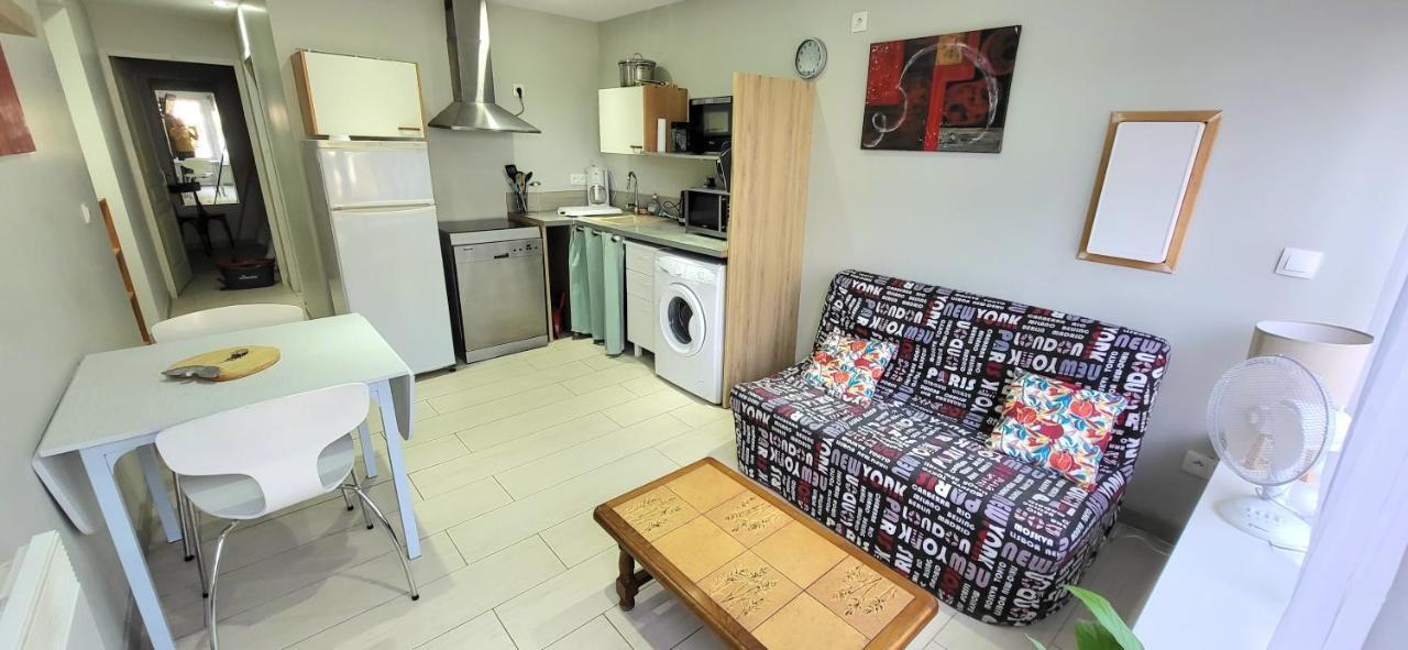 Residences Les Sansonnets "Appartements & Studios" Jonzac Kültér fotó