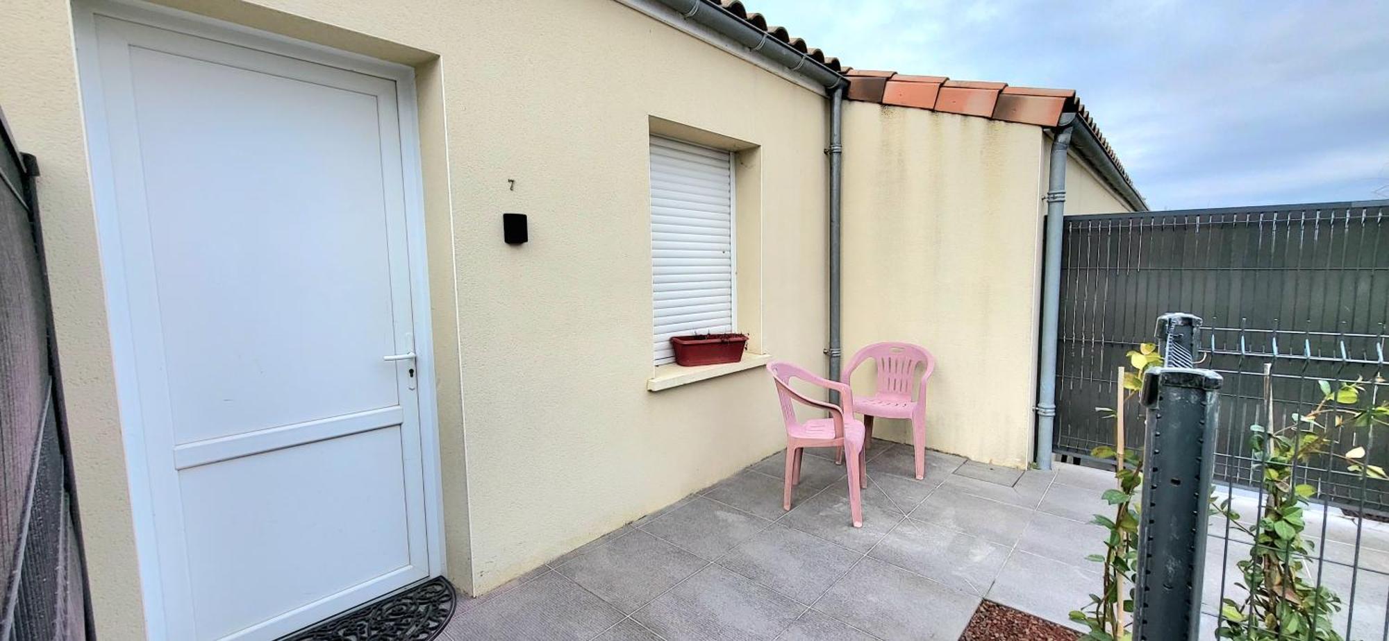 Residences Les Sansonnets "Appartements & Studios" Jonzac Kültér fotó