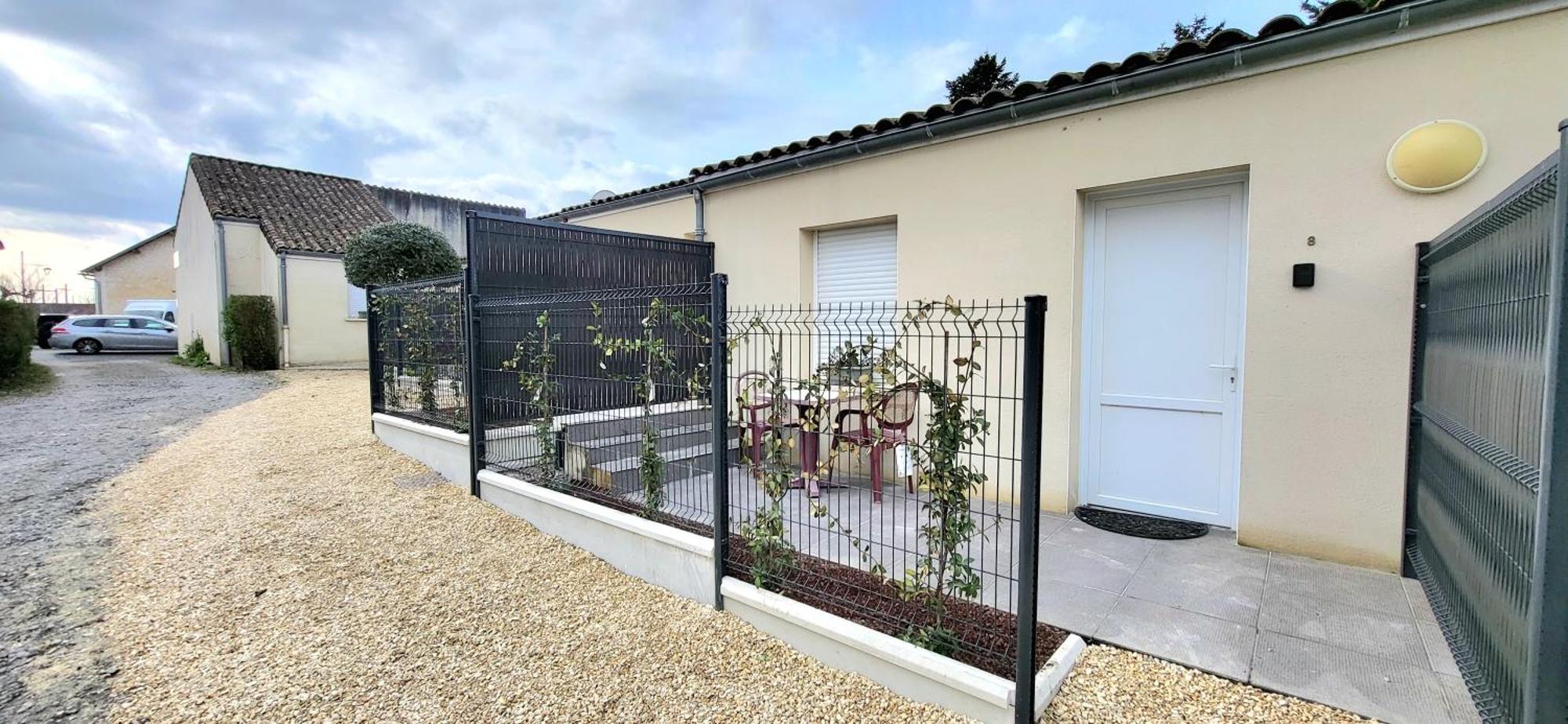 Residences Les Sansonnets "Appartements & Studios" Jonzac Kültér fotó