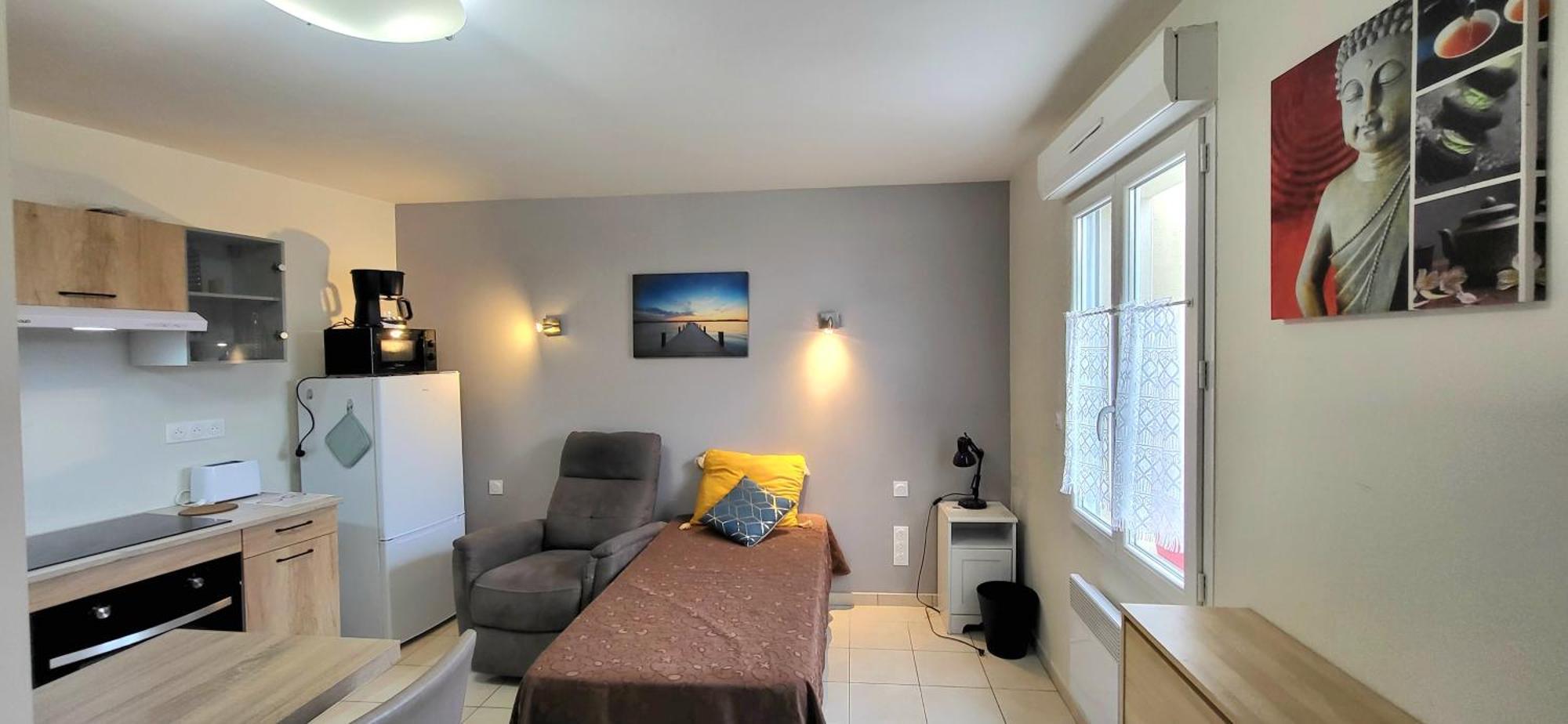 Residences Les Sansonnets "Appartements & Studios" Jonzac Kültér fotó
