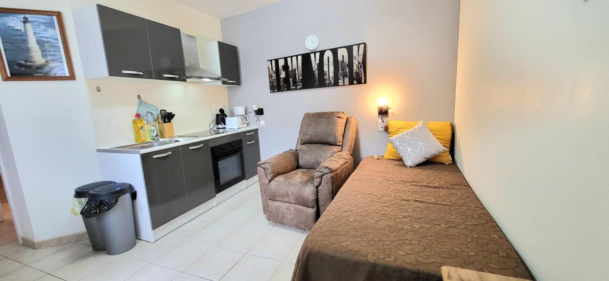 Residences Les Sansonnets "Appartements & Studios" Jonzac Kültér fotó